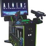 Електронна игра с пистолети - 42" Aliens Extermination