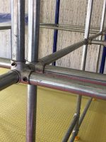 Метален конектор